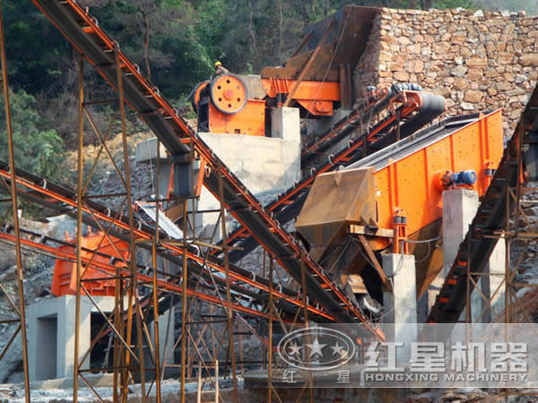 石料破碎生產(chǎn)線(xiàn)