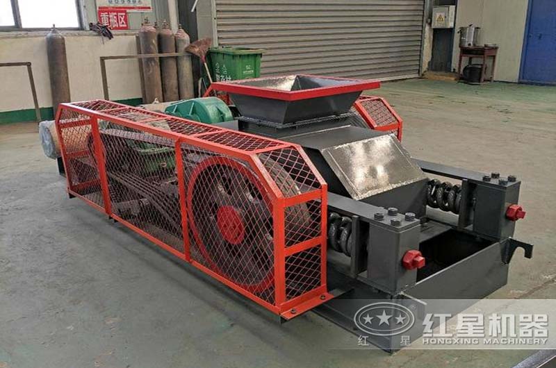 對(duì)輥式破碎機(jī) 對(duì)輥式破碎機(jī)