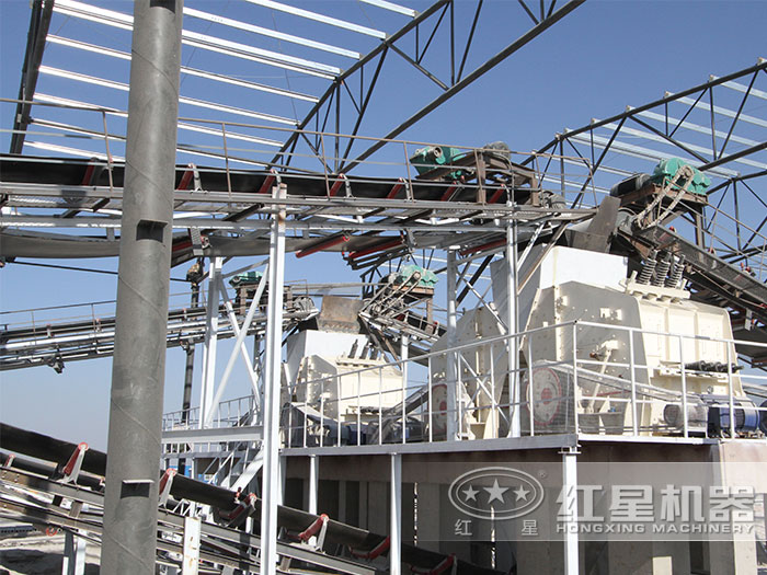 項目一期現(xiàn)場反擊破碎機 項目一期現(xiàn)場反擊破碎機