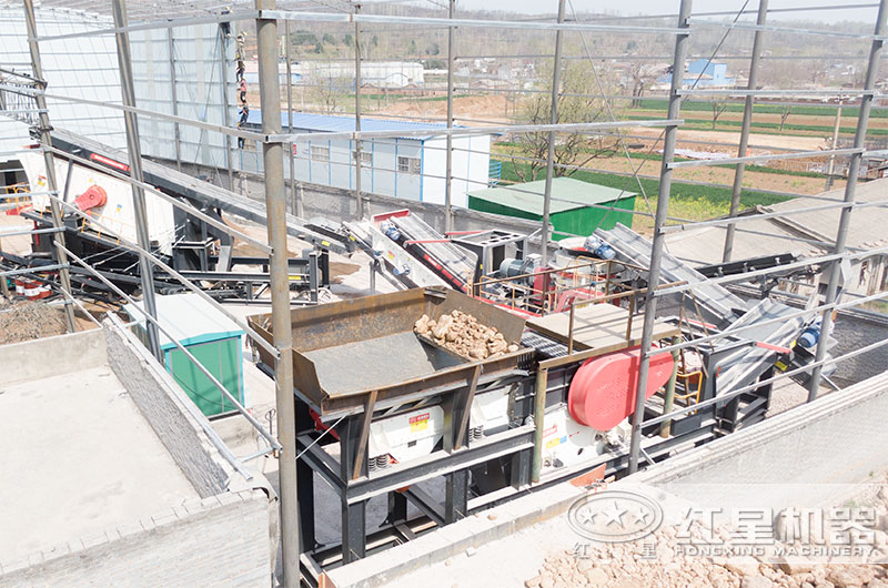 移動石頭破碎機 移動石頭破碎機