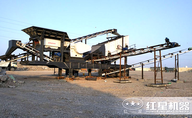 移動破石機生產現(xiàn)場