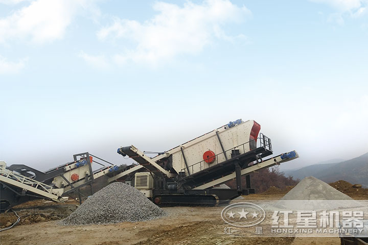 車載流動石子、粉碎機生產(chǎn)現(xiàn)場